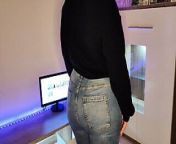 Big Bubble Ass In Tight Jeans from bubble butt in tight jeans fu