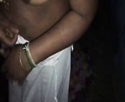 tamil aunty getting naked showing boob in bathroom from tamil aunty show boob in bl