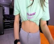 Clothed asian camgirl Bora dancing from bora dader xxx