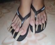 Ayesha long toenails from ayşe elbi