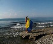 Dancing on Mediterranian Sea Beach with Yellow-Blue Shawl from reshma and salman sea beach sexxccc