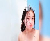 di oles dulu biar bening from indonesian girl boobs show
