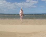 Wife walking to the sea from nude girl in sea b