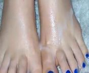 toes cum loads feet & shoejob o3 from renee o3