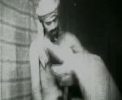 Sultan Wants to Fuck that Dirty Girl (1930s Vintage) from niv sultan topless 038 sexy collection 10