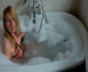 ASimple Soak in the Bath for Beenie B with a little tease along the way from sarah beeny tits