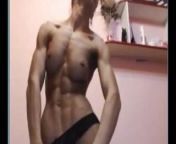 sleek webcam girl’s abs, pecs and biceps from girl asian pec bounce