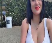beautiful armless girl from amputee girl washes stump follow on onlyfans