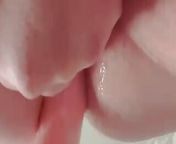 BBW chubby wife fucking her fuck machine with a large dildo from kushbusexvideo bbw chuby fuking sex