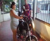 I fuck with the worker of my husband's motorcycle shop when he is in the shower from video sax nun boss sa