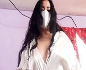 I am a mature woman and I love to masturbate. from madrasi x