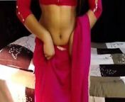 Sexy Indian girl hot dance in saree from kirtisanon in saree dance
