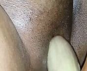 Desi bhabhi injoying baigan in her pussy brinjal taste from desi lady taking big brinjal in her ass mp4 download file
