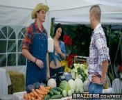 Brazzers - Real Wife Stories -The Farmers Wife scene starr from brazzers real wife stories the dinner party