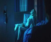 Zoey Deutch Sex Scene in Vincent n Roxxy On ScandalPlanetCom from foxy roxxie bbwa hot n