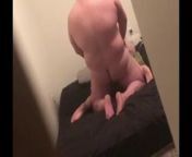 Chubby Guy fucks Wife raw and gives her a Creampie from chubby guy creampie