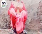 Indian Desi Village saree show finger and Boos masal raha tha robopl from village saree auntyllag