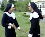 German Nun get her First Fuck from Repairman in Kloster from nonne ficken