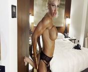 Blonde Muscular Fitness Model Girl Sucking Blowjob BBC from girl sucking clit