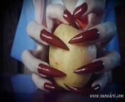Red long nails. Unhas longas vermelhas from telugu longa jaket hot