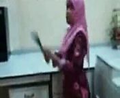jilbab bugil di kantor from jilbab hijab bugil