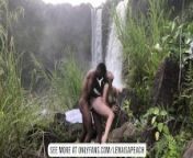 Passionate Outdoor Blowjob and Sneaky Sex in Hawaiian Waterfall Paradise from standing hardcore