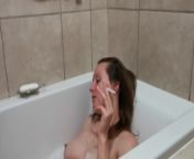 Smoking Sexy Bath Session from pore moke