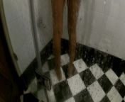 Sneaking on sexy indian girl having shower after work - Asia De Roshell from roshel