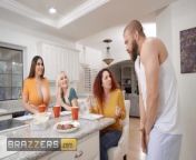 BRAZZERS - Xander Finds His Dick Targeted By Three Hotties Kianna Dior, Robbin Banx & SlimThick Vic from chrmisex